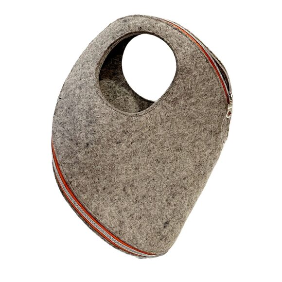 Josh Jackus "Um" Felted Wool Sculptural Bag Grey Full Zip - Picture 2 of 5